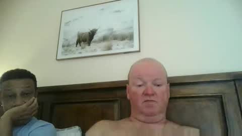 black_n_white4 online show from 01-26-25, 10:46