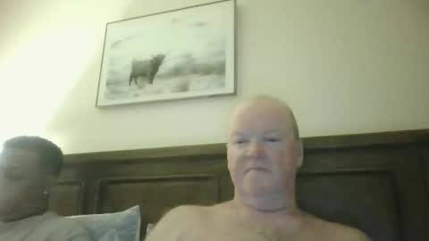 Snapshot of black_n_white4 chatting on 02-15-26, 10:14 black_n_white4 online show from 02-15-26, 10:14
