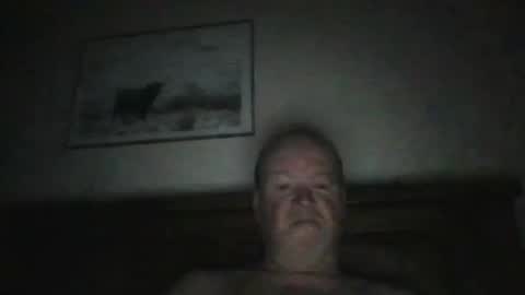 Snapshot of black_n_white4 chatting on 03-23-26, 08:35 black_n_white4 online show from 03-23-26, 08:35