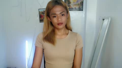 Snapshot of black_nympha chatting on 06-20-26, 06:00 Nympha online show from 06-20-26, 06:00
