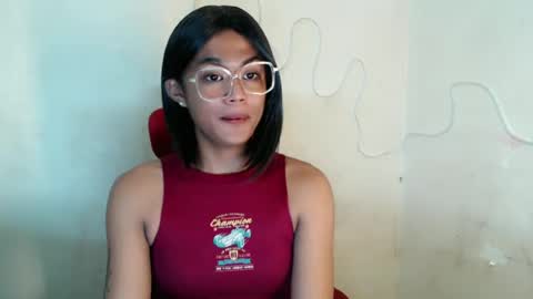 Snapshot of black_nympha chatting on 06-27-26, 02:27 Nympha online show from 06-27-26, 02:27