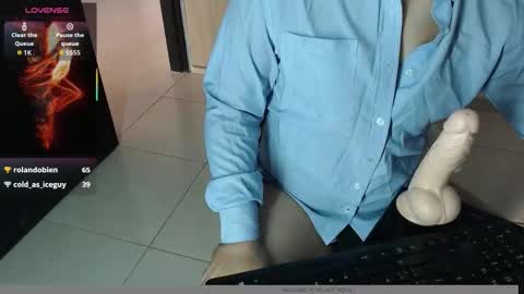 black_penis22 online show from 10-08-25, 03:31