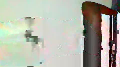 Snapshot of black_queen9 chatting on 05-24-26, 12:21 noel online show from 05-24-26, 12:21