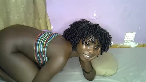 black_queeni online show from 11-28-25, 10:23