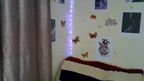 veraa online show from 12-16-25, 04:01