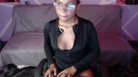 Snapshot of black_scarlet_ chatting on 11-03-25, 09:48 black_scarlet_ online show from 11-03-25, 09:48