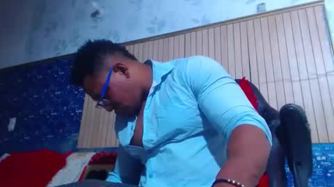 duglas online show from 03-18-26, 06:22