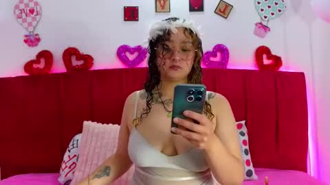 Snapshot of black_tara chatting on 02-24-26, 02:20 Tara online show from 02-24-26, 02:20