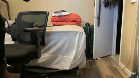 Snapshot of blackjag107 chatting on 11-01-25, 05:09 blackjag107 online show from 11-01-25, 05:09