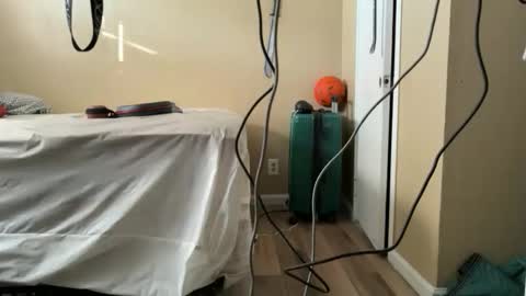 Snapshot of blackjag107 chatting on 11-23-25, 04:29 blackjag107 online show from 11-23-25, 04:29