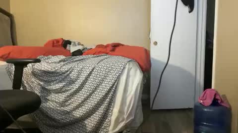 Snapshot of blackjag107 chatting on 11-30-25, 07:23 blackjag107 online show from 11-30-25, 07:23