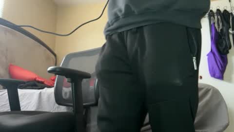 Snapshot of blackjag107 chatting on 02-15-26, 09:33 blackjag107 online show from 02-15-26, 09:33