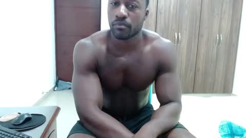Snapshot of blacknikes chatting on 06-16-26, 04:59 Twtter 1MikeBeckford Onlyfns beckfordmike online show from 06-16-26, 04:59