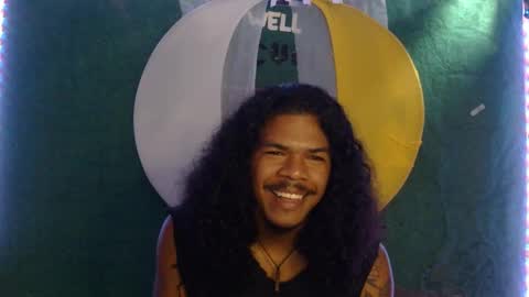 Snapshot of blackphylosofy chatting on 01-18-25, 01:18 i am D.L online show from 01-18-25, 01:18