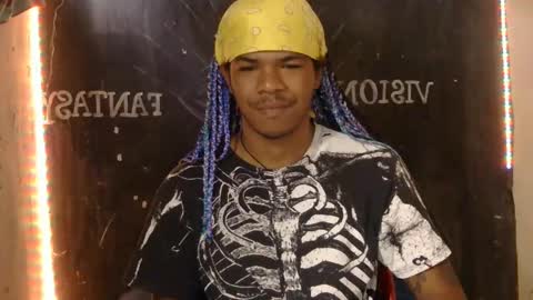 Snapshot of blackphylosofy chatting on 02-03-25, 01:40 i am D.L online show from 02-03-25, 01:40