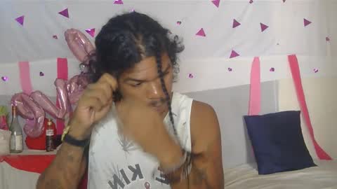 Snapshot of blackphylosofy chatting on 02-18-25, 07:09 i am D.L online show from 02-18-25, 07:09