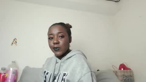 blackqueen888 online show from 02-24-25, 12:52