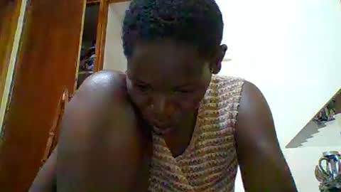 SARAH online show from 06-15-26, 02:14
