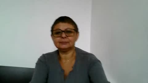 Snapshot of blackwidow05 chatting on 10-03-25, 09:50 Black Widow online show from 10-03-25, 09:50