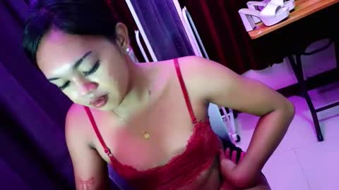 Snapshot of blacky_luna chatting on 05-28-26, 02:53 sweetyluna online show from 05-28-26, 02:53
