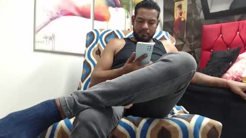 Snapshot of blade_foxx chatting on 01-11-25, 03:31 Richard online show from 01-11-25, 03:31