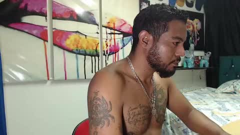 Snapshot of blade_foxx chatting on 01-18-25, 08:41 Richard online show from 01-18-25, 08:41