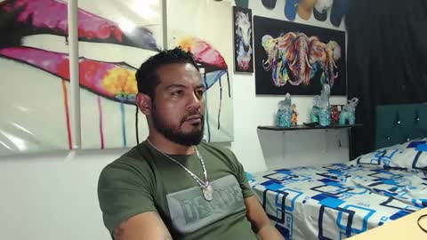 Snapshot of blade_foxx chatting on 01-21-25, 06:11 Richard online show from 01-21-25, 06:11