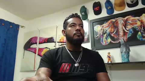 Snapshot of blade_foxx chatting on 02-20-25, 12:36 Richard online show from 02-20-25, 12:36