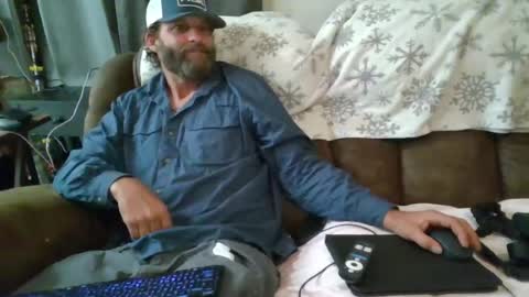 Snapshot of blair_43 chatting on 06-18-26, 01:28 blair_43 online show from 06-18-26, 01:28