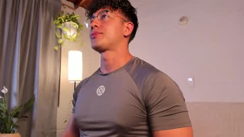 Blake Levi  Independent Model online show from 01-23-25, 02:23