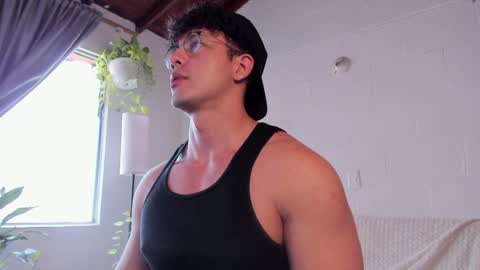 Blake Levi  Independent Model online show from 02-01-25, 07:02