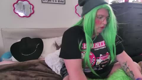 Blakely Morningstar   online show from 11-23-25, 03:45