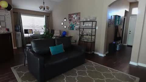 Snapshot of blakenextdoor chatting on 09-27-25, 07:19 Blake Jonson online show from 09-27-25, 07:19