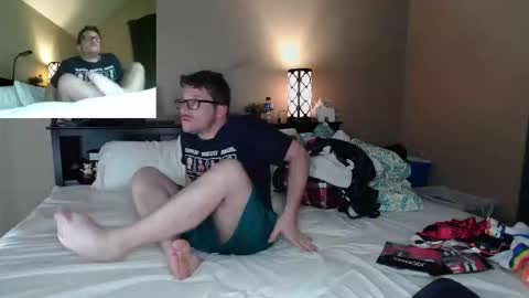 Snapshot of blakenextdoor chatting on 01-08-26, 06:37 Blake Jonson online show from 01-08-26, 06:37