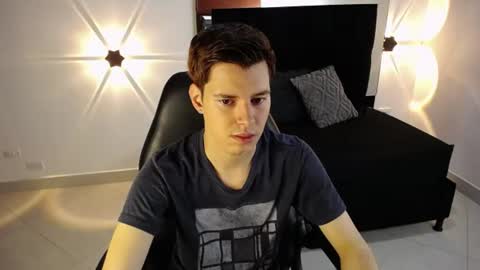Snapshot of blakzen_ chatting on 07-25-26, 03:37 Blakzen online show from 07-25-26, 03:37