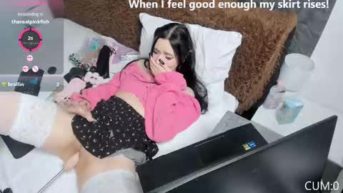 Snapshot of blancasuarez chatting on 10-15-25, 10:43 MY VIDEOS THAT WILL MAKE YOU CUM - online show from 10-15-25, 10:43