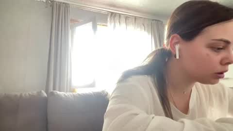 Snapshot of blanchbunt chatting on 06-29-26, 10:15 Angel online show from 06-29-26, 10:15