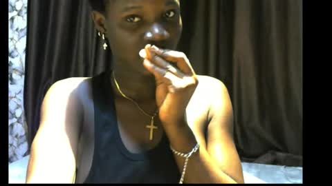 Snapshot of blaq_melanin chatting on 11-09-25, 07:28 nikky00 online show from 11-09-25, 07:28