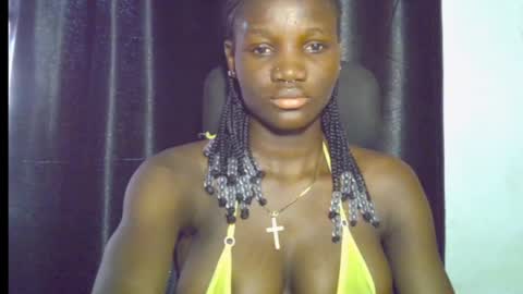 Snapshot of blaq_melanin chatting on 05-20-26, 07:25 nikky00 online show from 05-20-26, 07:25