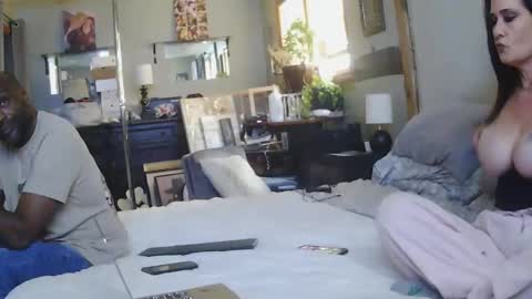 Redandblaq online show from 10-31-25, 07:59