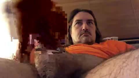 Snapshot of blazinawin chatting on 10-31-25, 07:42 FreshCut online show from 10-31-25, 07:42