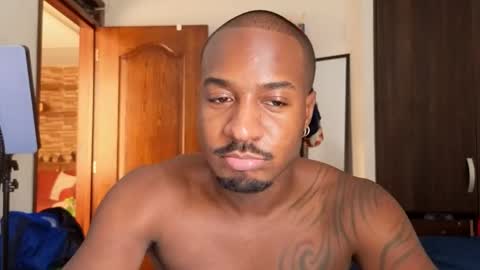 Danny -  online show from 11-12-25, 06:19