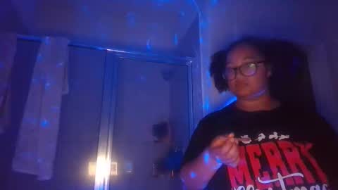 Snapshot of blessica_eddieluv6996 chatting on 02-21-26, 05:52 BLESSICA EDDIE LOVE online show from 02-21-26, 05:52