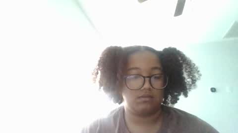 BLESSICA  EDDIE LOVE online show from 04-16-26, 12:00