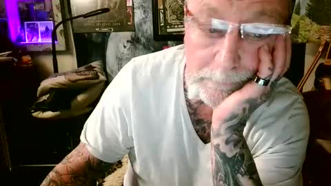 blindsurfer780299 online show from 03-15-26, 10:49