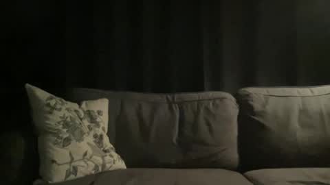 BlIdoL online show from 11-25-25, 06:41