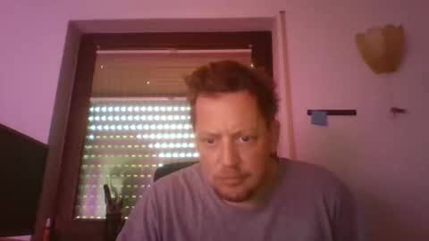 blonde32m online show from 10-05-25, 06:45