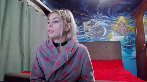 blonde4pasion online show from 01-14-25, 08:15