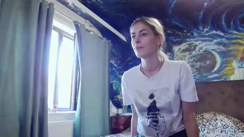 blonde4pasion online show from 10-20-25, 10:49