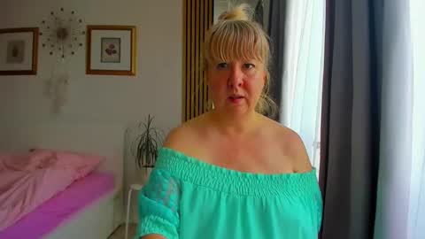 Nicole online show from 05-30-26, 05:10